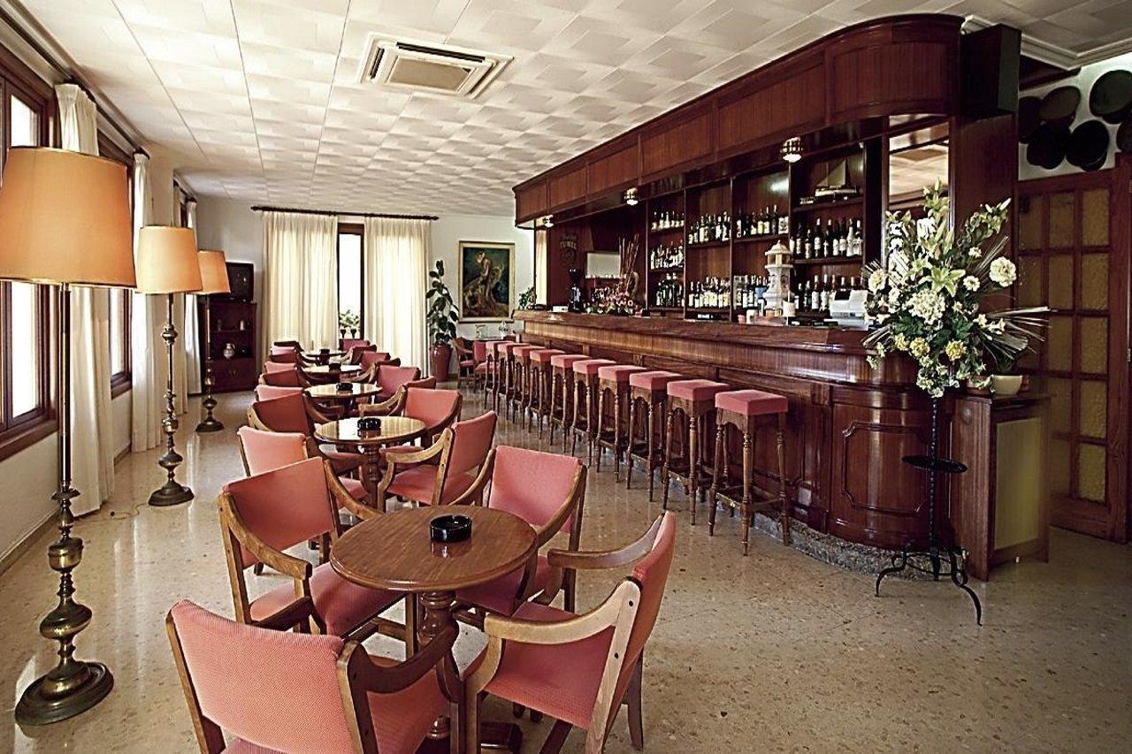 伽雅酒店 帕格拉 外观 照片